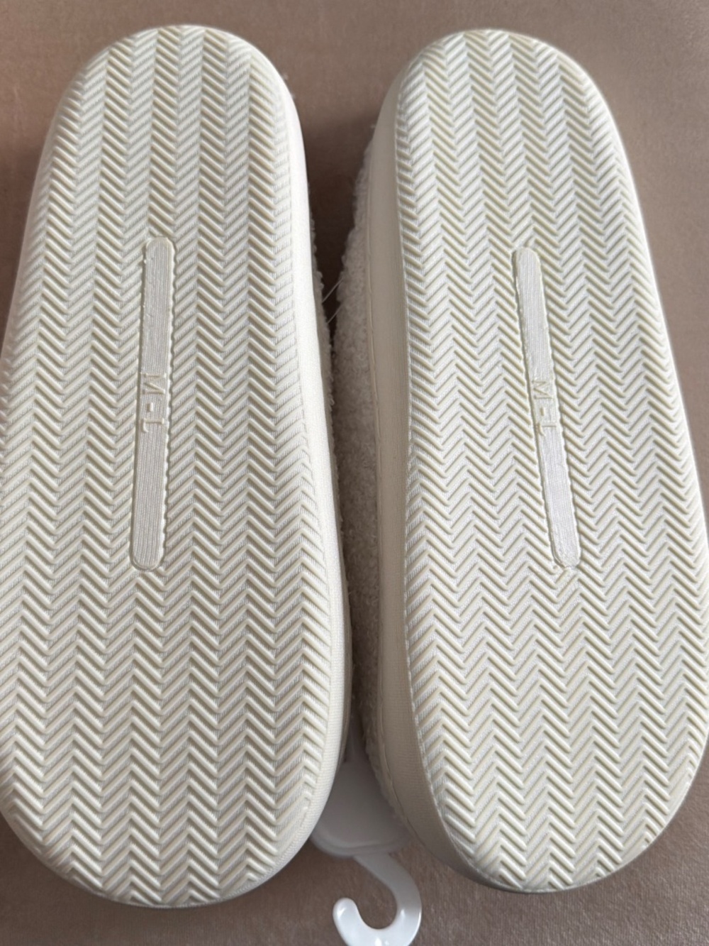 Slippers - Picture 2 of 2